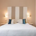 Pley Boutique Pensión Cagliari